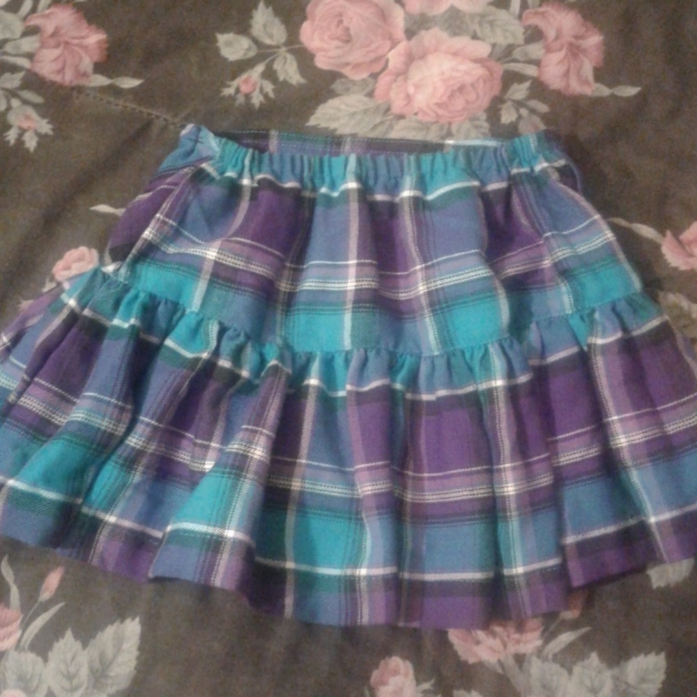 Girls skirt - Picture 2 of 3